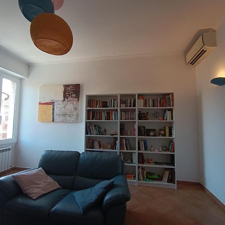 Casa Vacanze Garbatella Рим Экстерьер фото