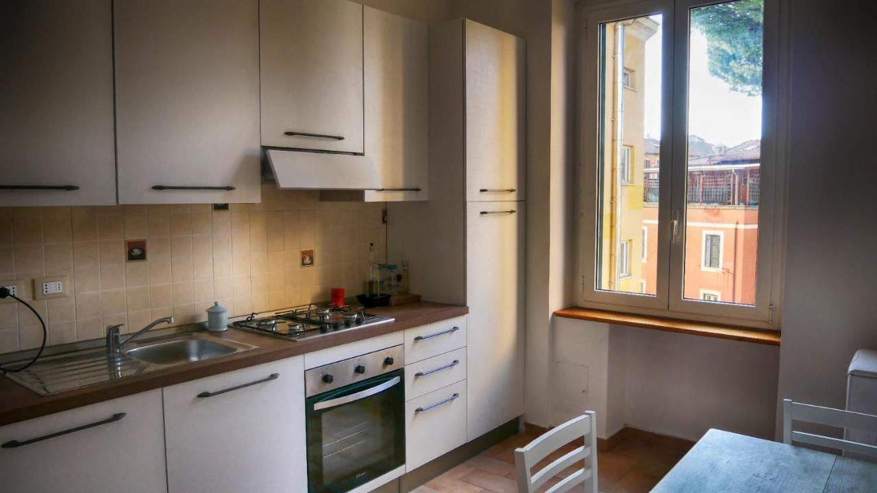 Casa Vacanze Garbatella Рим Экстерьер фото